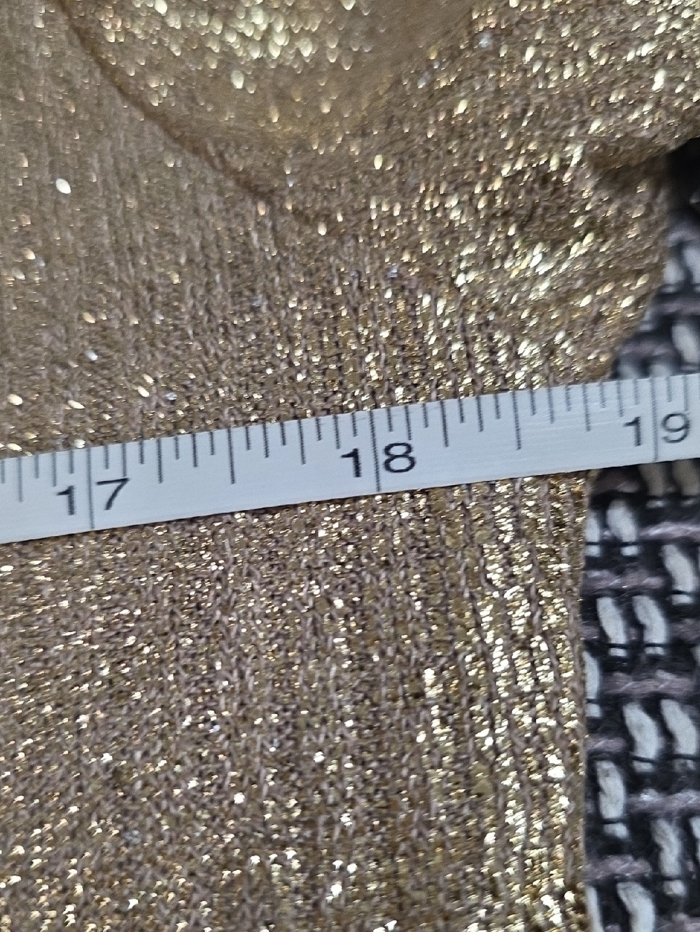 Top - Picture 6 of 6